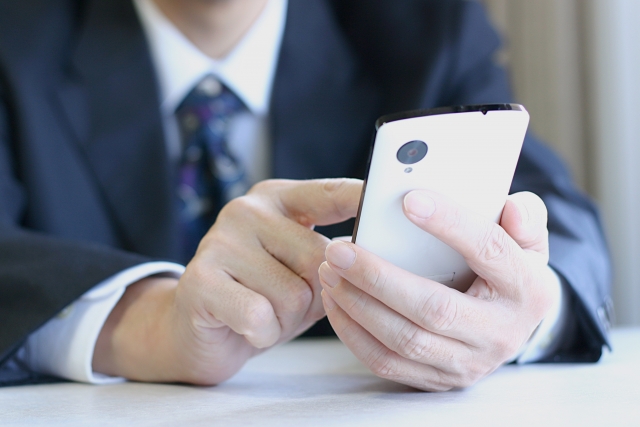 SNSの正式名称って?Facebook編